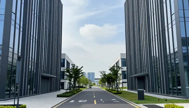 项目管理中设备安装维护策略的实际应用